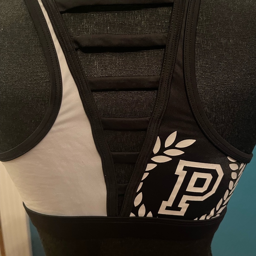 Victoria’s Secret Pink Zipper Ultimate Push Up Racerback Sports Bra Medium